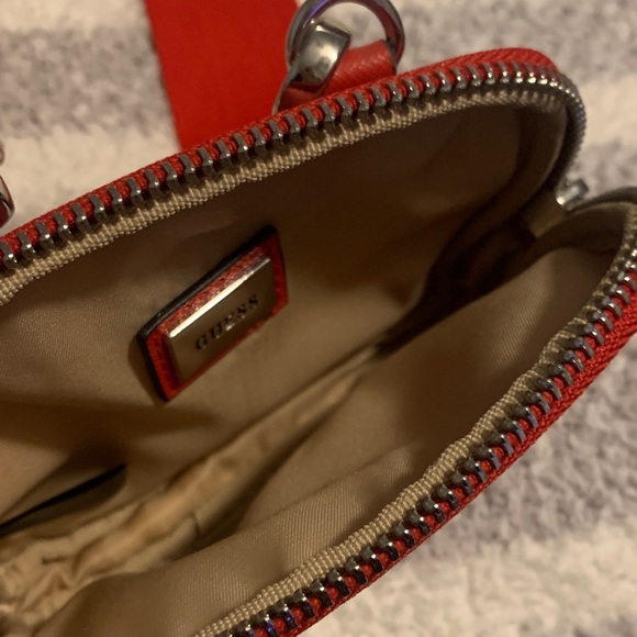 Guess Red Belt Bag - Picture 6 of 6